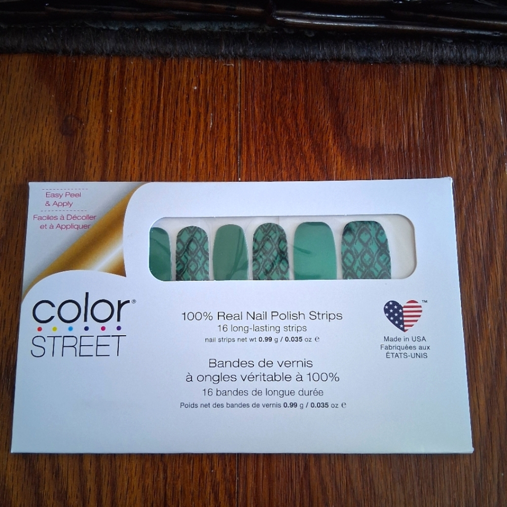 Color Street Green Nail Polish Strips